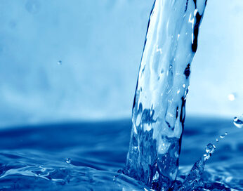 Wasser strahl Trinkwasser Durst