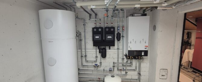 Inneneinheit der Wärmepumpe