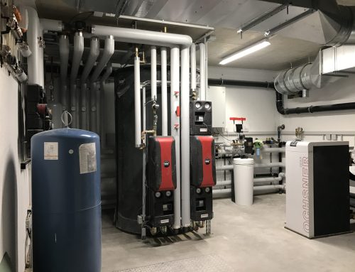 Grundwasserwärmepumpe in unserem Betriebsgebäude